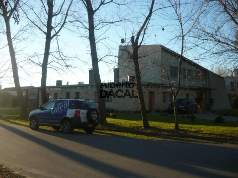 Foto de Casa en Venta en Grand Bell Grand Bell - Alberto Dacal Propiedades, imagen 5