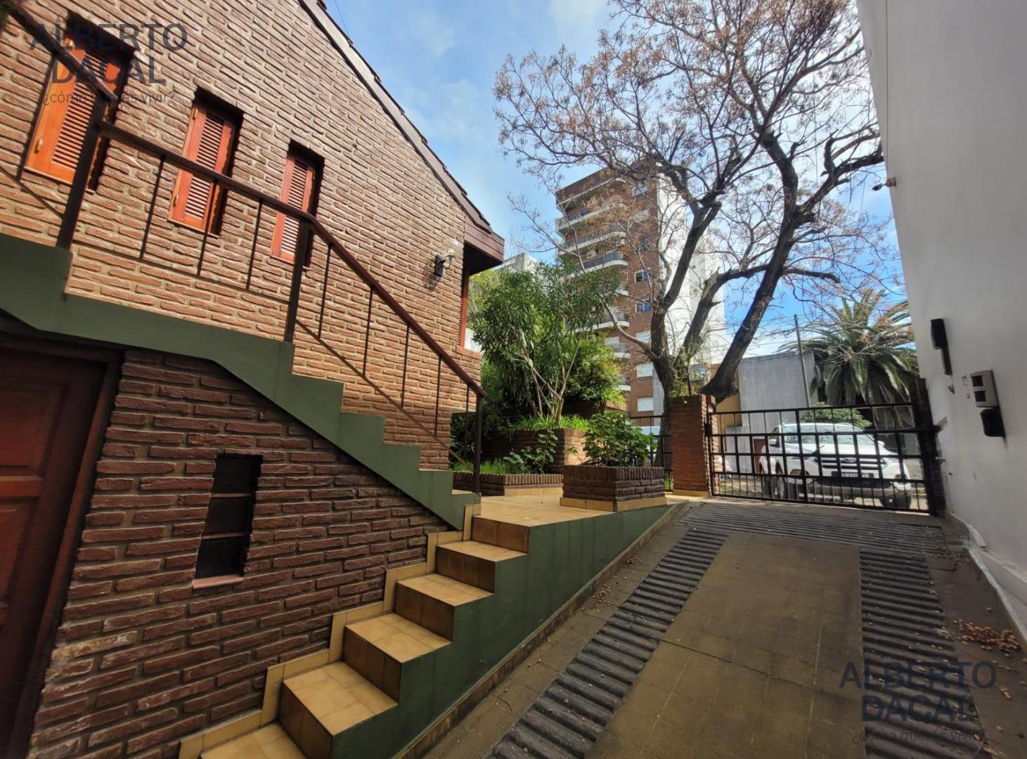 Foto de Casa de categoría en Bario Norte, 3 dormitorios (1 en suite), imagen 1