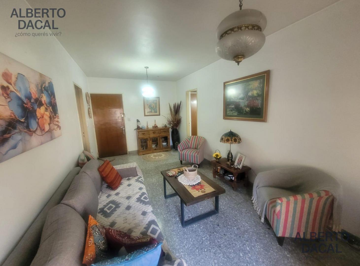 Foto de Departamento 2 dormitorios todo al frente zona céntrica, imagen 4