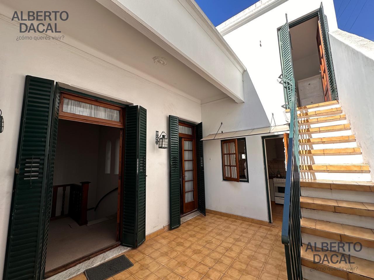 Foto de PH en venta en La Plata, imagen 4