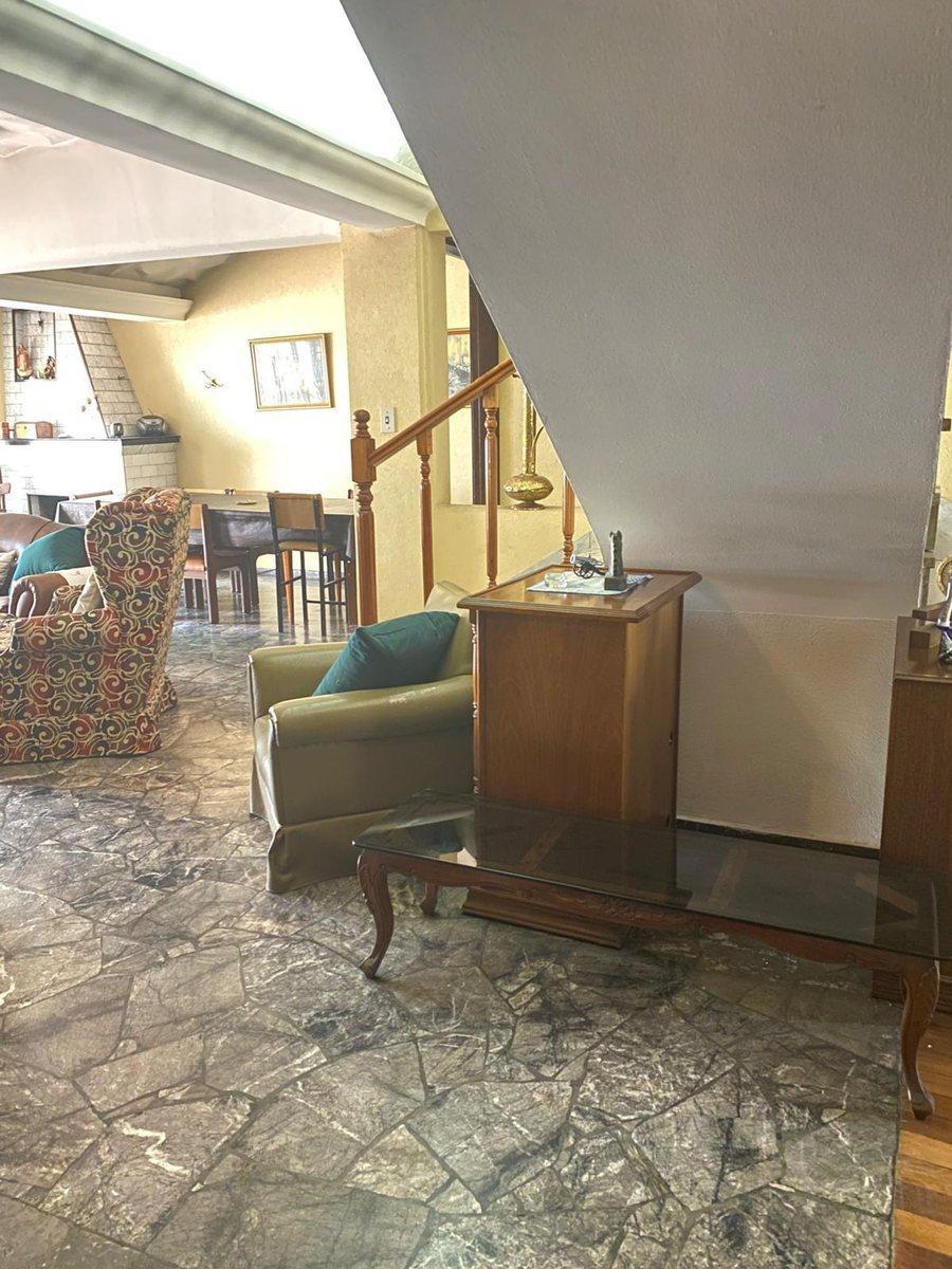 Venta Amplia Casa Apta Desarrollo 4ta Secc Mendoza 2