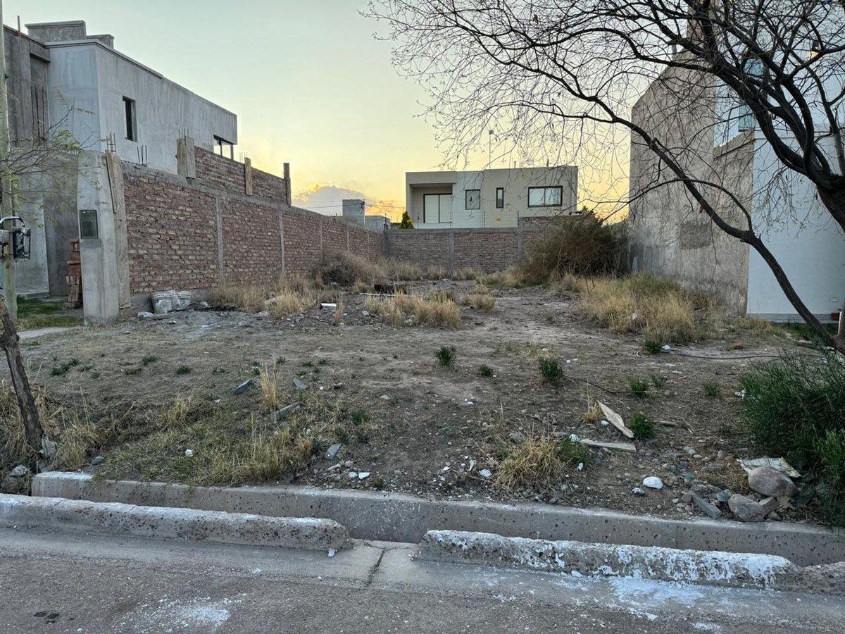 Venta Lote Barrio Privado El Recodo 1