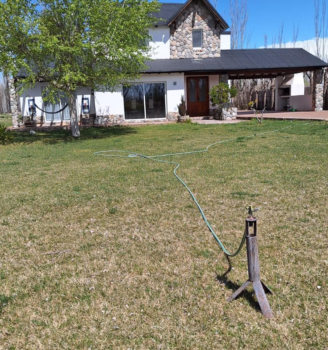 Venta Casa con 4 Cabañas en Una Hectarea Turismo 2