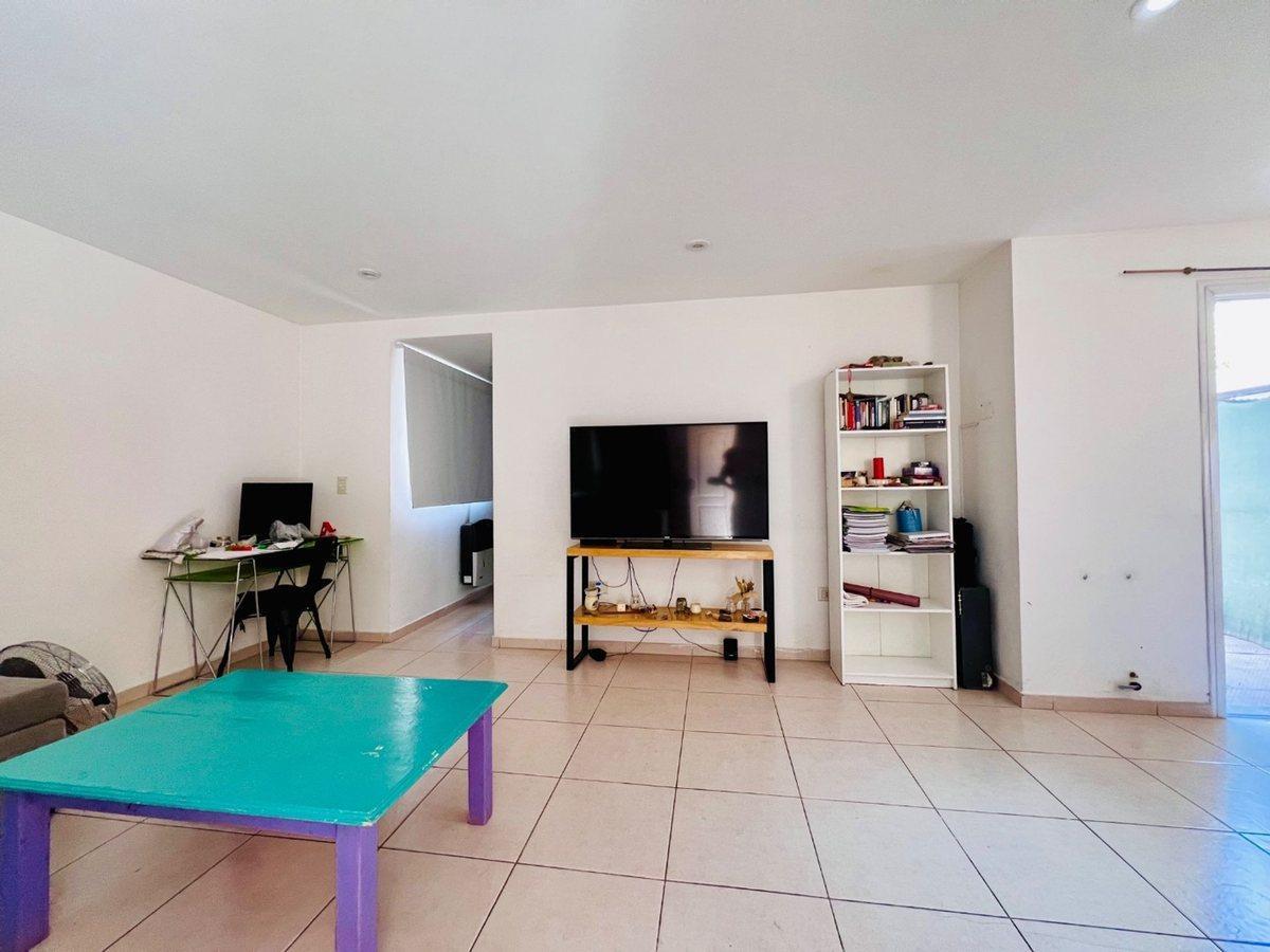 En Venta Departamento Planta Baja - 3 Ambientes 4