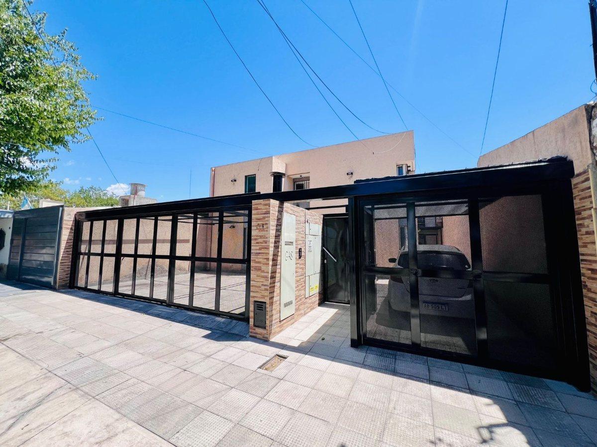 En Venta Departamento Planta Baja - 3 Ambientes 1