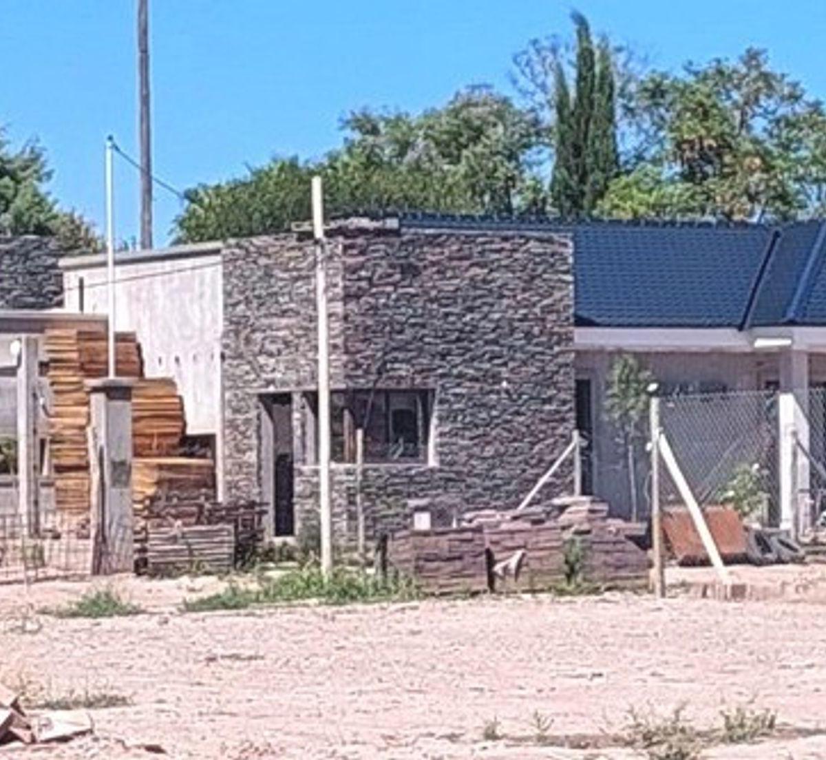 Venta Lotes 250 m² B° La Cañada Gllén. 50% y Cuotas 1