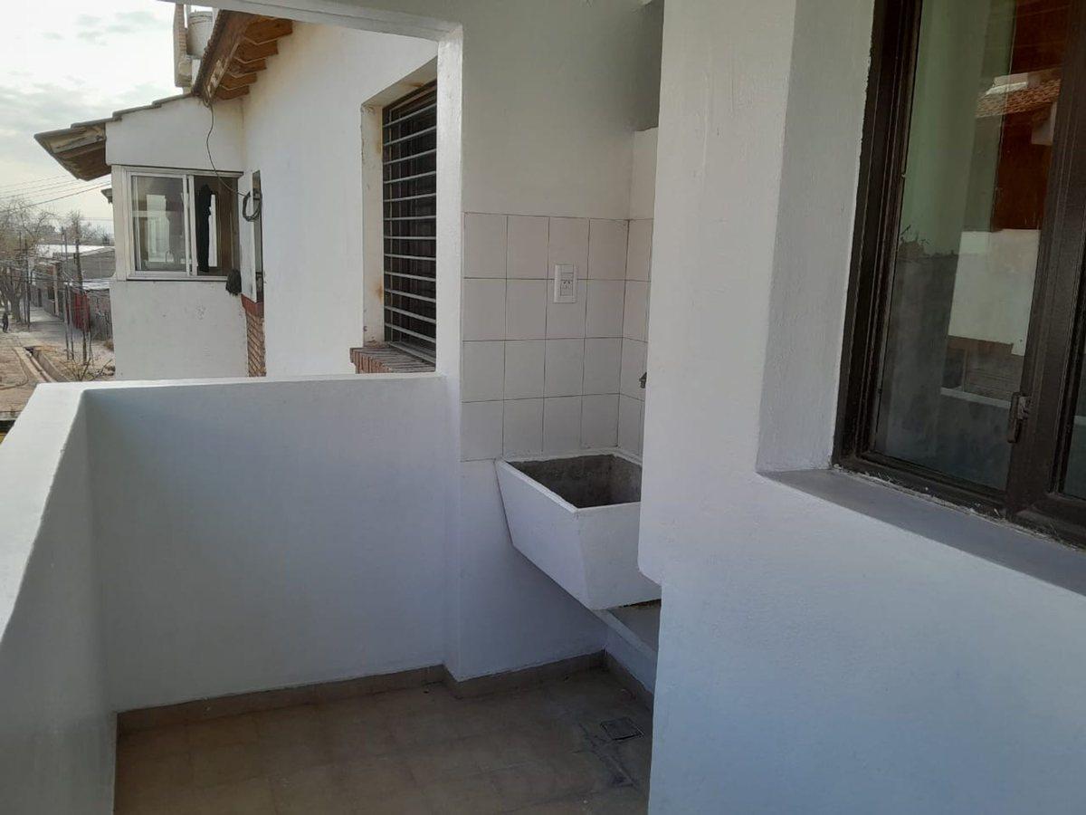 Venta Departamento Tres Dorm. en Godoy Cruz 1