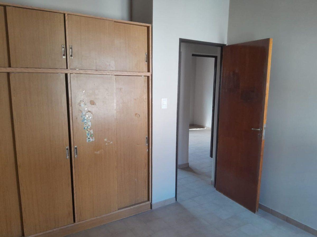 Venta Departamento Tres Dorm. en Godoy Cruz 5