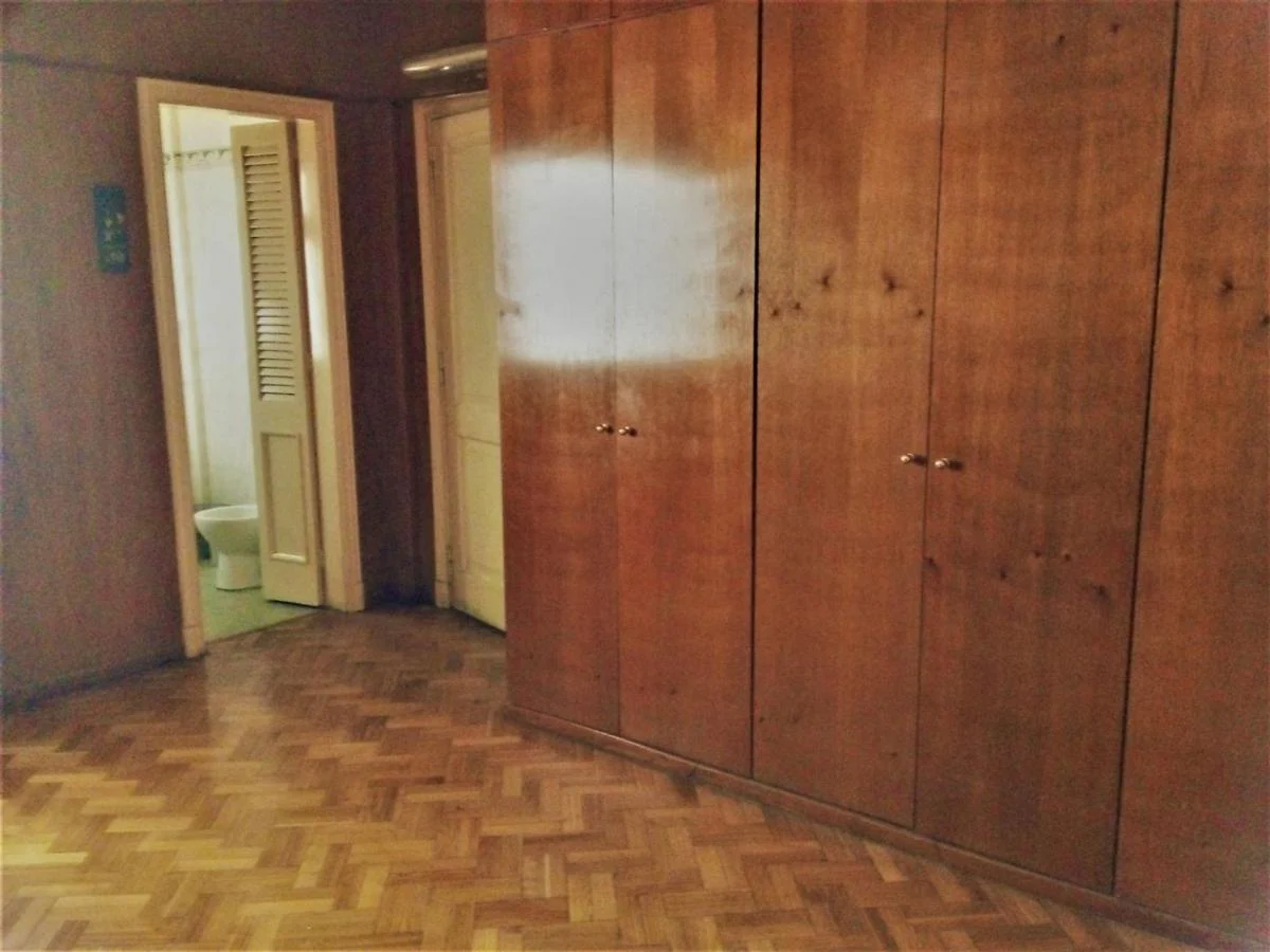 Venta Departamento Microcentro 3