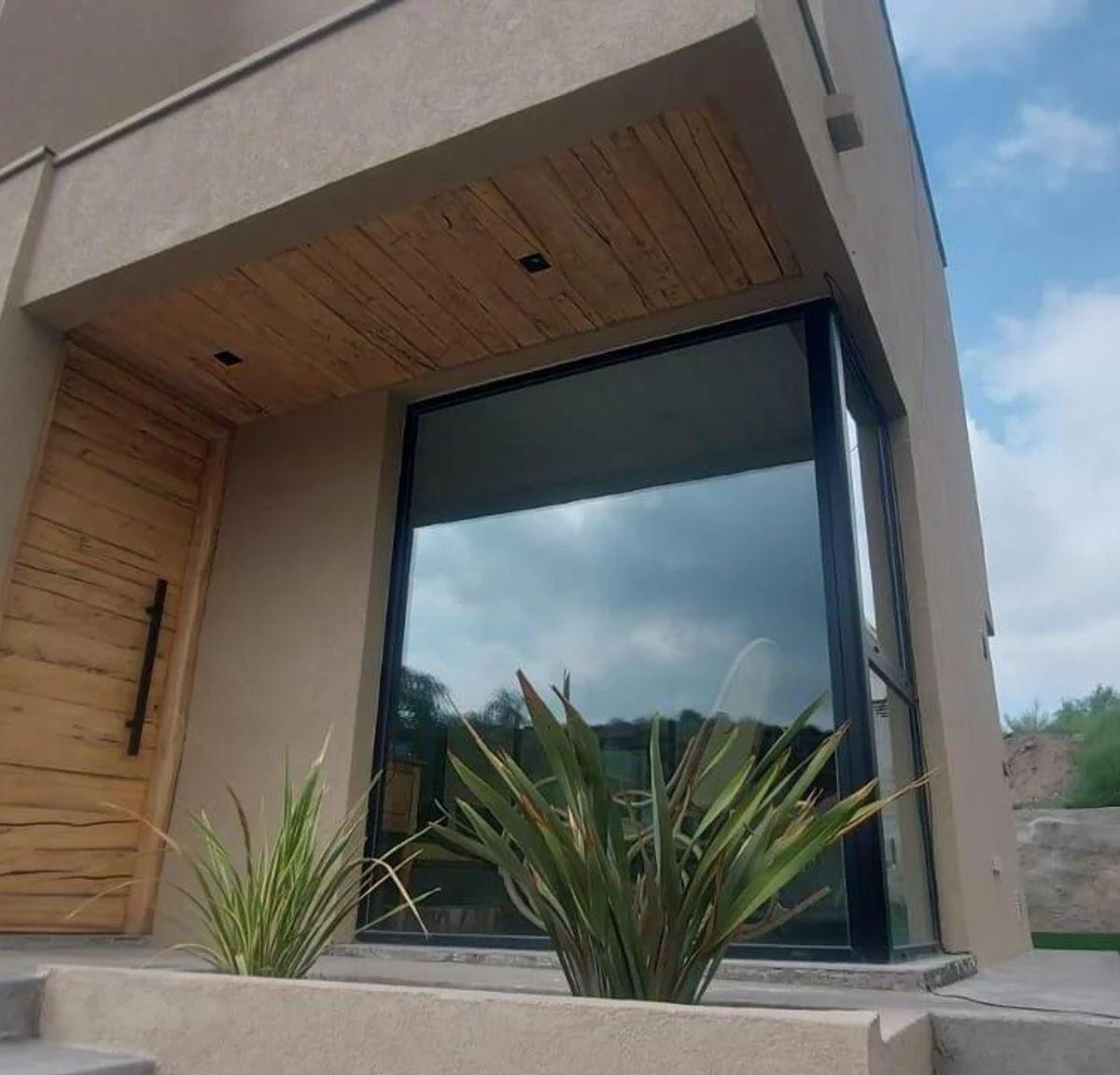 Casa en Venta Barrio Dalvian 5
