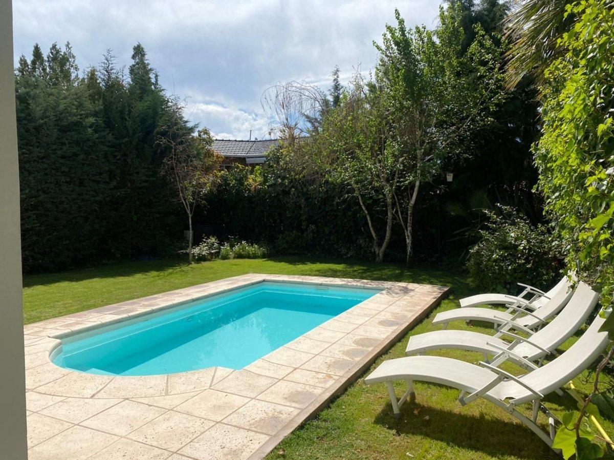 Casa a La Venta en Club de Campo Guaymallen 5