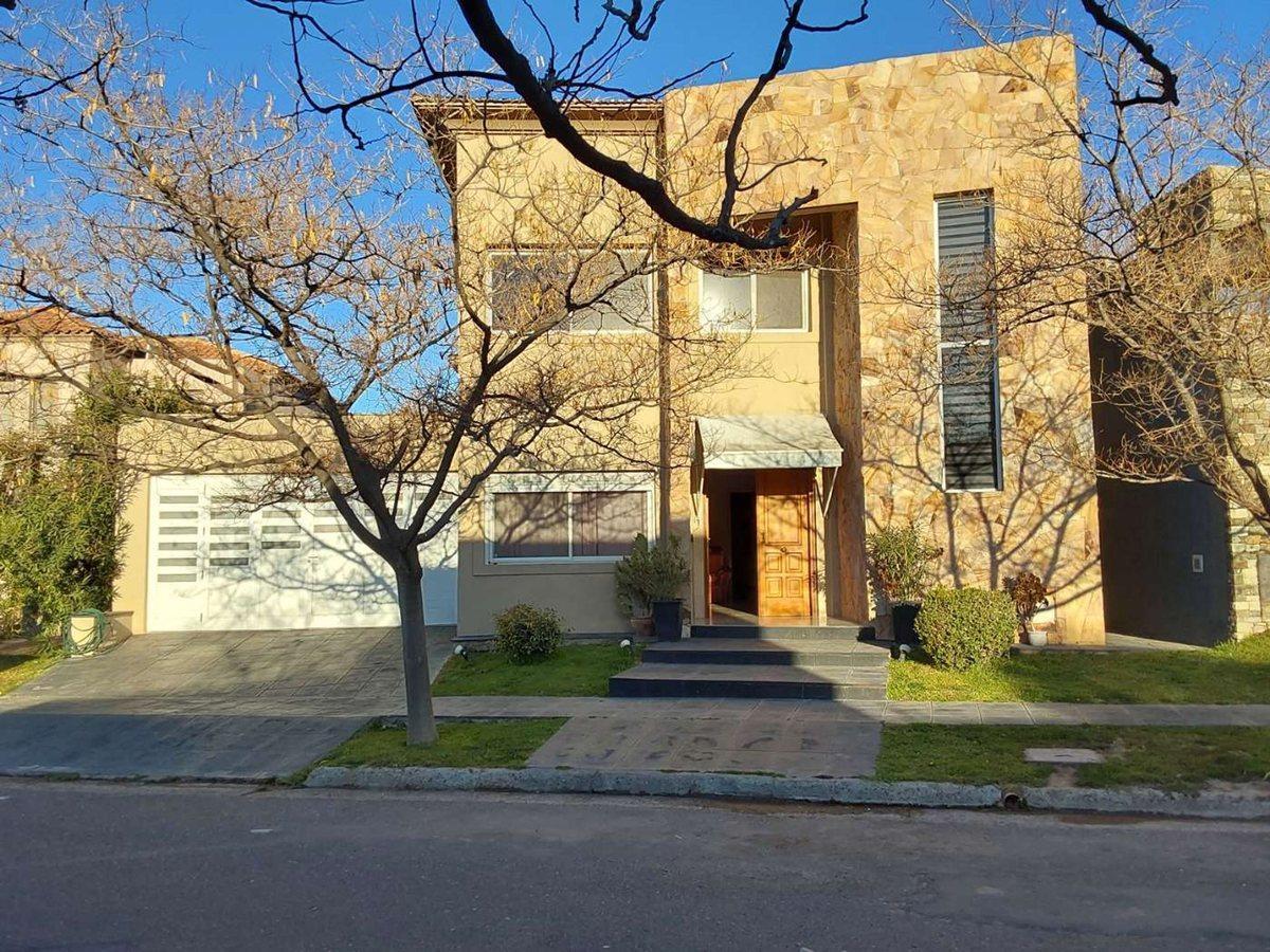 Vendo Casa en La Barraca 2