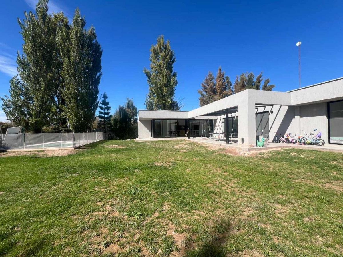 Casa en Venta en Barrio Privado Liceo Country 1 4