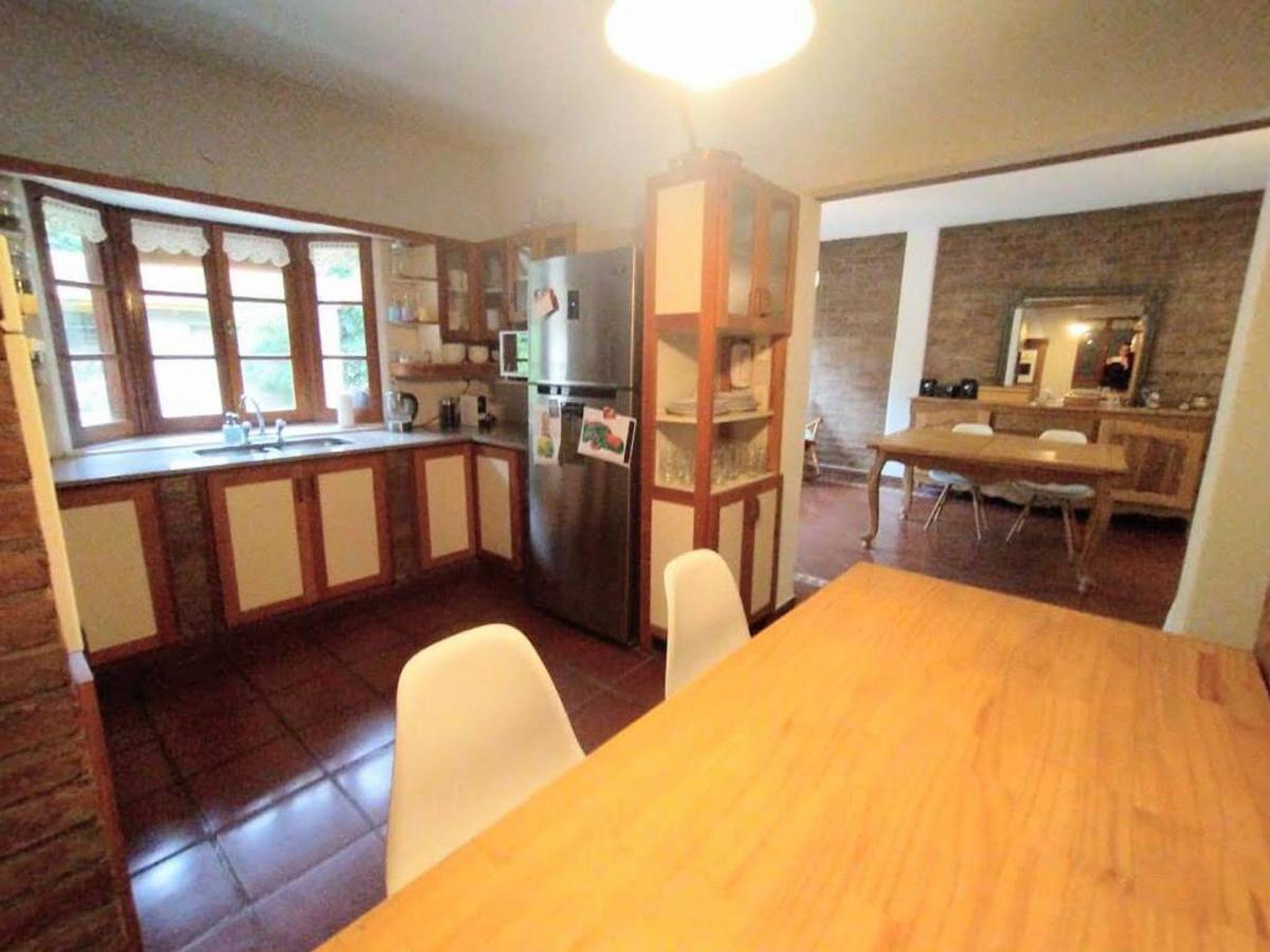 Venta de Casa 5 Dorm. Godoy Cruz 2