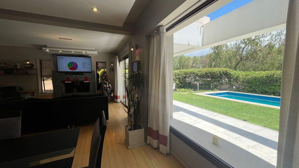 Casa Venta Barrio Dalvian 3 Habitaciones y Pileta 1