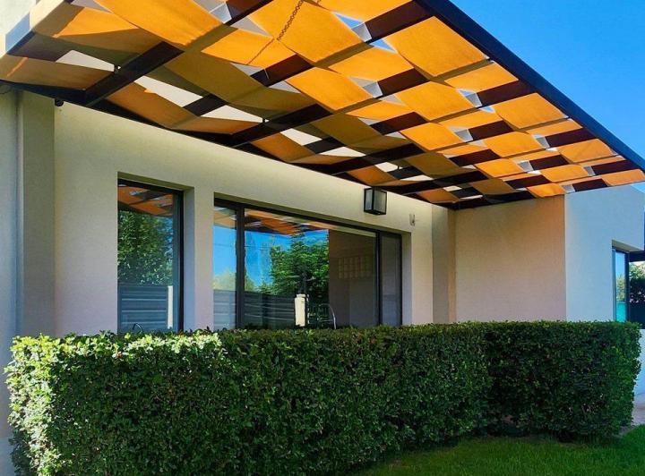 CASA EN VENTA - 5 AMBIENTES - LUJAN DE CUYO 2