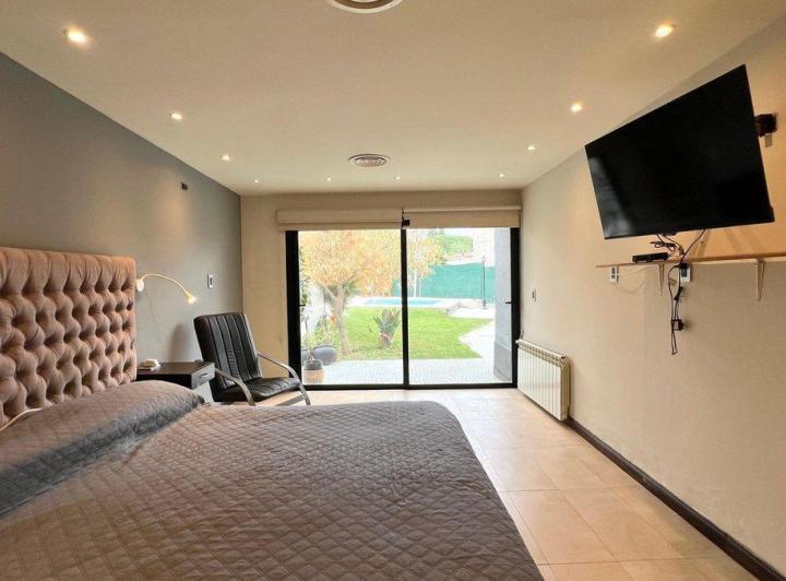 CASA EN VENTA BARRIO CERRADO LAS CANDELARIAS 4
