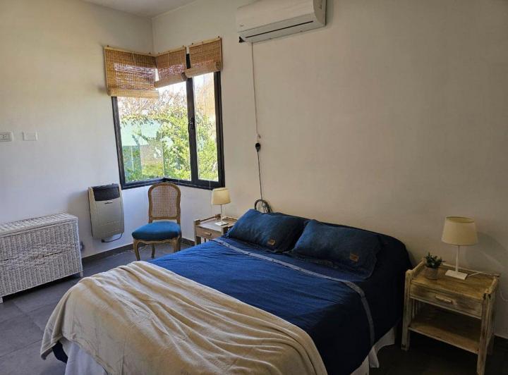 Vende casa 3 dormitorios  en Chacras de Coria 5