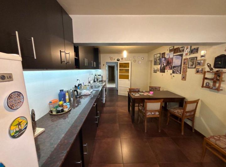 Venta casa 3 dormitorios atrás Shopping Guaymallén 3