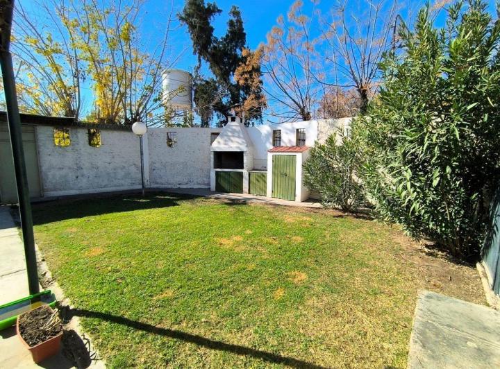 Casa Esquina Apta Crédito con jardín, Gllén, Mza. 5