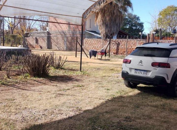 Casa en Carrizal de abajo con pileta 1