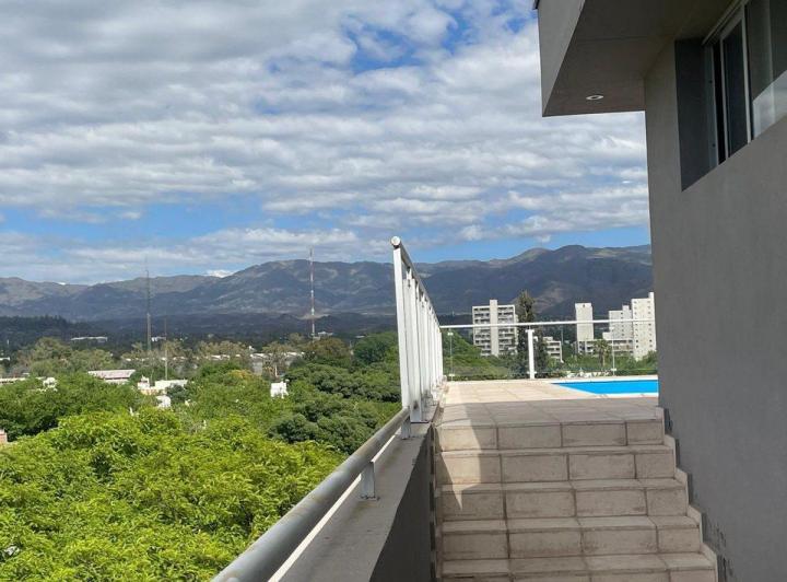 DEPARTAMENTO VENDE MODERNO Y DE CATEGORÍA MENDOZA 2
