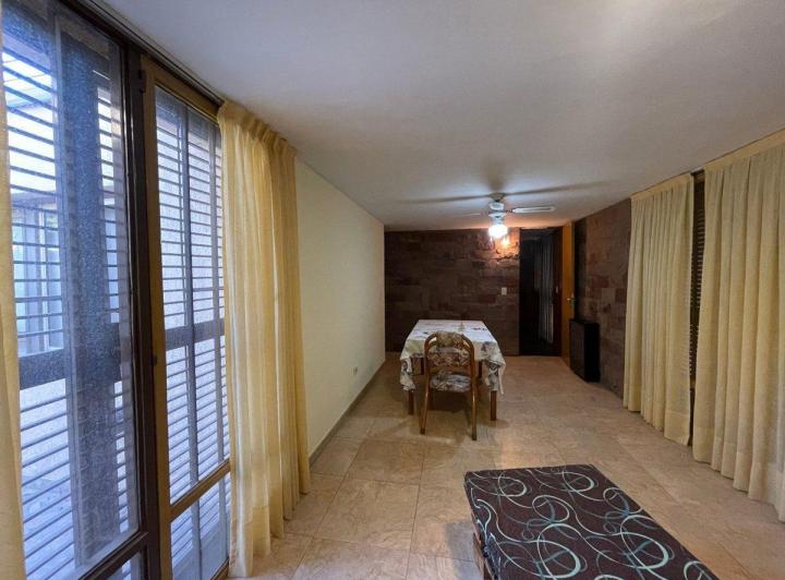 CASA EN VENTA 3 DORMITORIOS GODOY CRUZ MENDOZA 4
