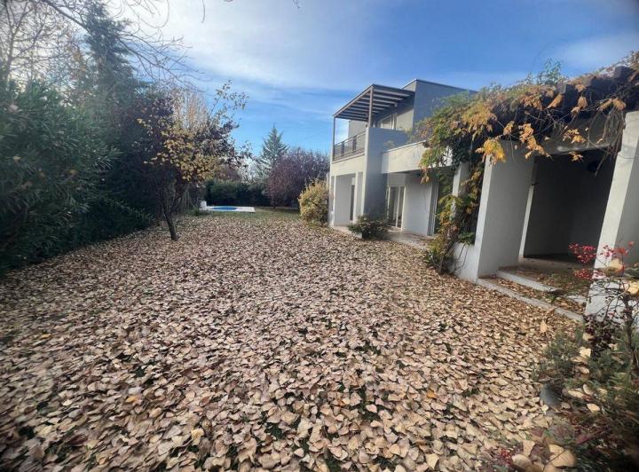 VENTA CASA 4 DORMITORIOS CHACRAS DE CORIA PRIVADO 4