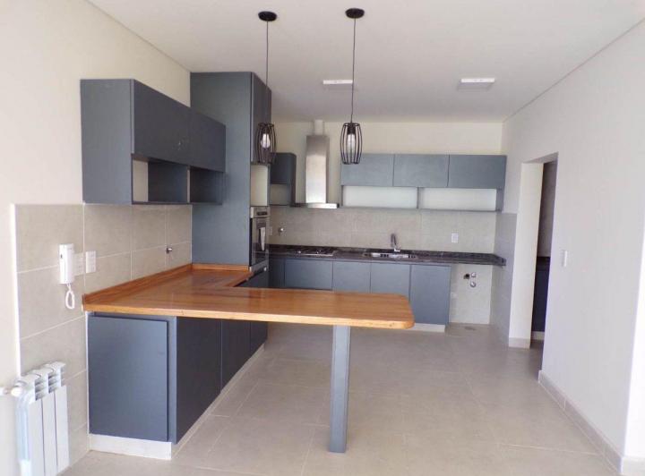 Venta casa B° Las Retamas Maipú 3