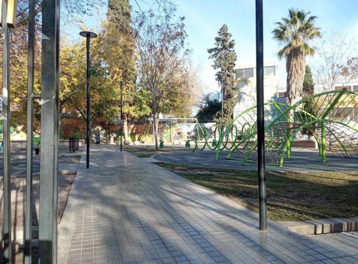 Venta Casa 7 Ambientes Barrio Bombal Ciudad Mza 3