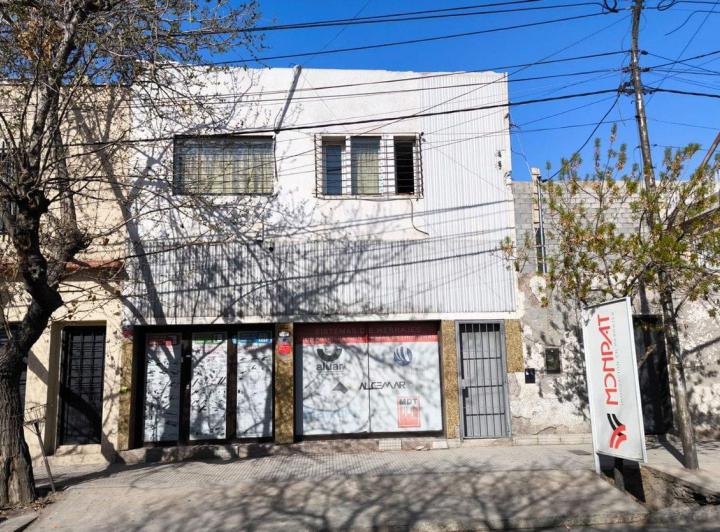 ALQUILER LOCAL COMERCIAL EXCELENTE ZONA SAN JOSE 4