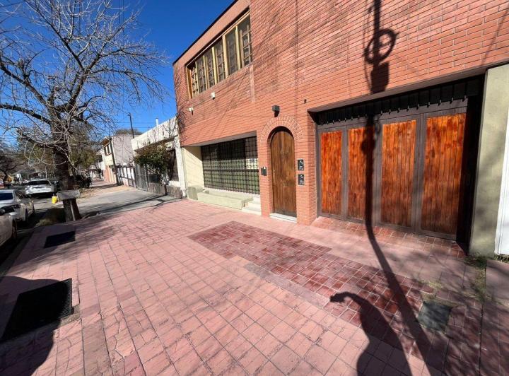 ALQUILER CASA 5TA SECCIÓN, CIUDAD MENDOZA 1
