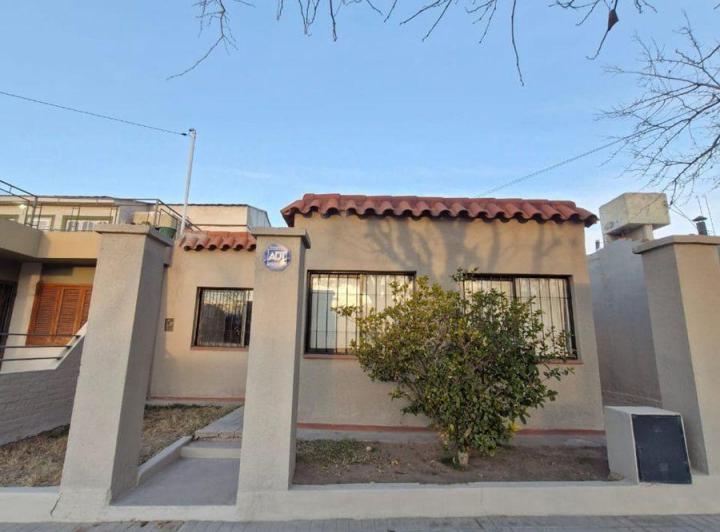 Casa en Alquiler Barrio Alimentación Guaymallén 1