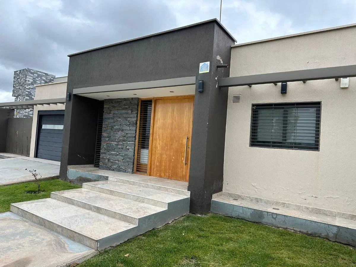 VENTA CASA BARRIO PRIVADO CEPAS DE MAYO MAIPU 2