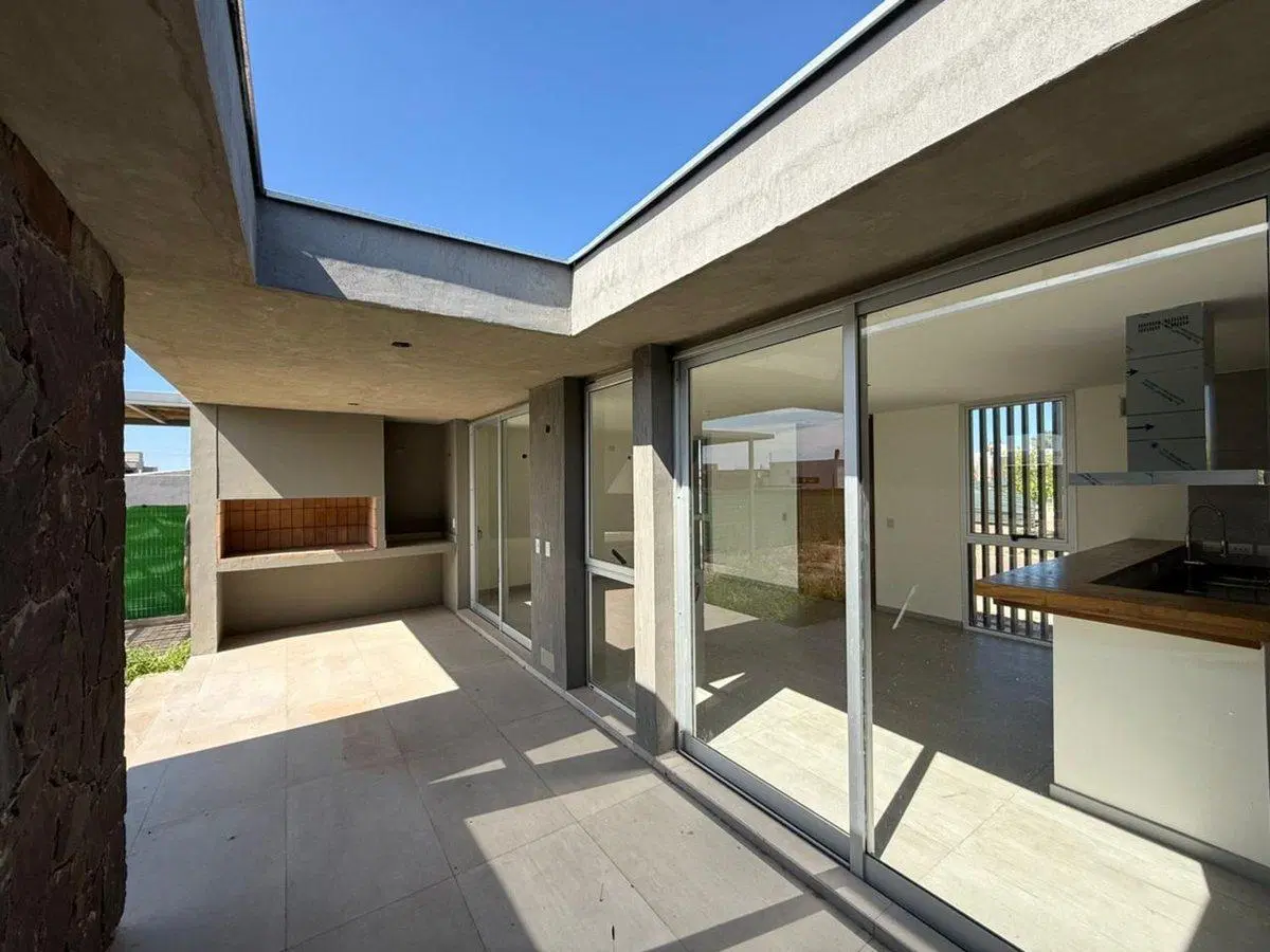 VENTA DE CASA BARRIO PRIVADO 3 HAB APTA CREDITO 2