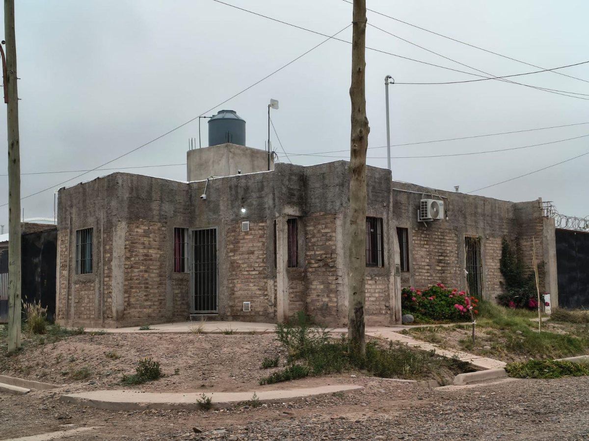 Venta Casa Esquina Jesús Nazareno - Guaymallen