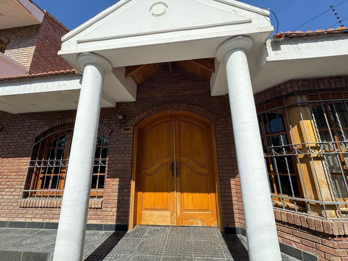 Casa de 4 habitaciones en venta en Dorrego 5