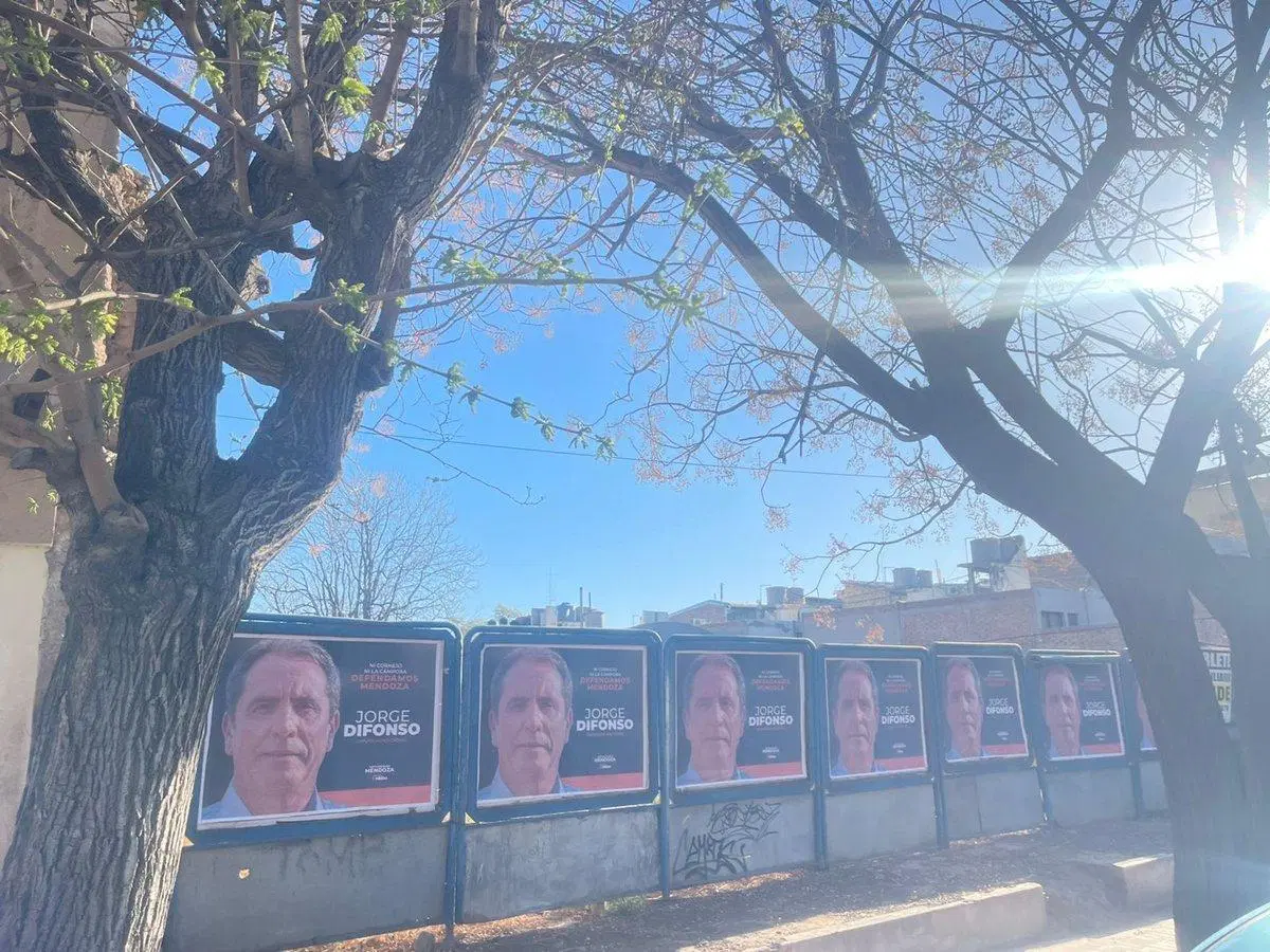 UBICADISIMO TERRENO PARA DESARROLLO EN GODOY CRUZ 3