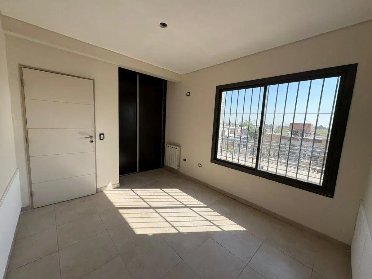 VENTA DEPARTAMENTO 3 HABITACIONES ZONA LAS CAÑAS 3