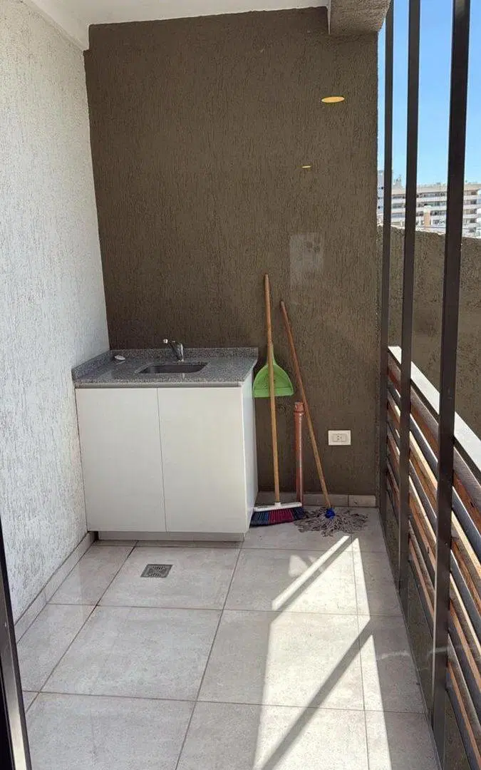 VENTA DEPARTAMENTO AMOBLADO 1 HABITACION G CRUZ 2