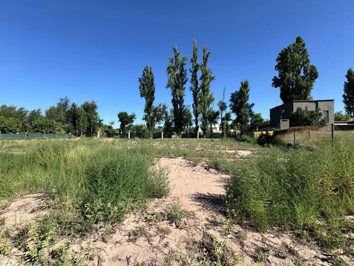 LOTE EN VENTA BARRIO PRIVADO SOLARES DE VIAMONTE 3