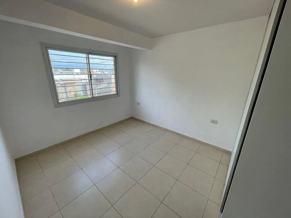 VENTA DEPTO. APTO CREDITO 2 HAB. COMPLEJO CERRADO 4