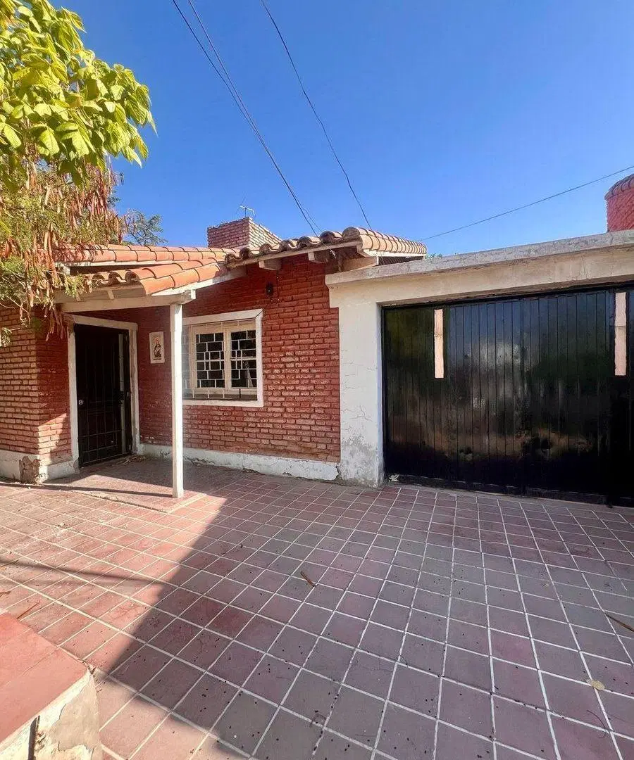 Venta Casa a Reciclar en Dorrego, Guaymallén 5
