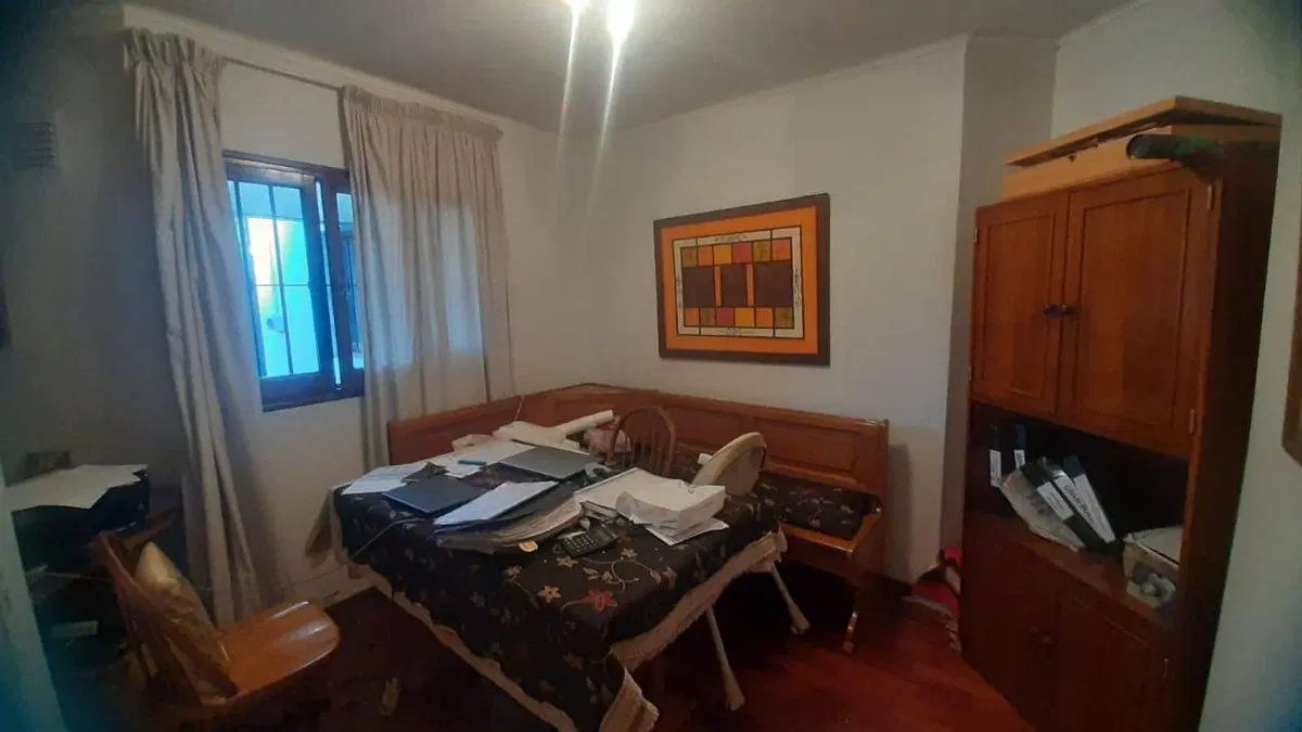 VENTA CASA DE CATEGORIA 5 AMBIENTAS EN MAIPU 3