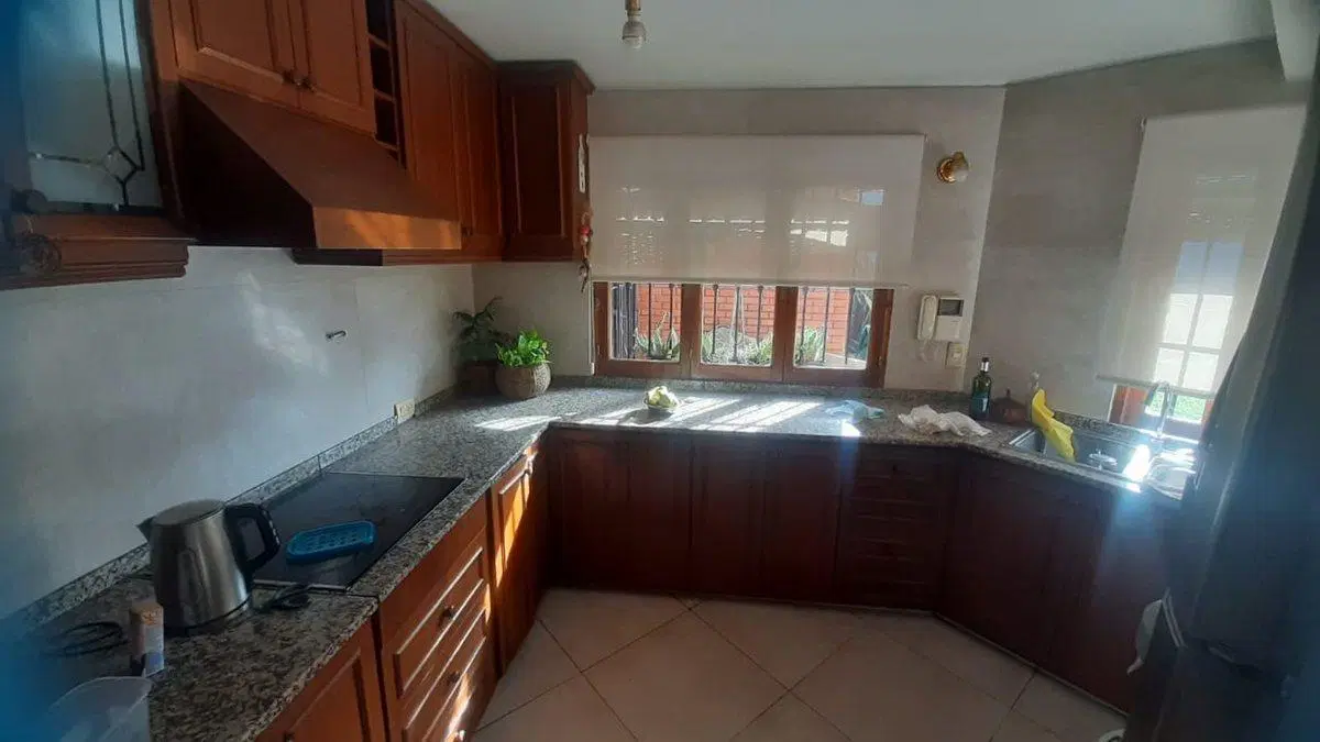 VENTA CASA DE CATEGORIA 5 AMBIENTAS EN MAIPU 2