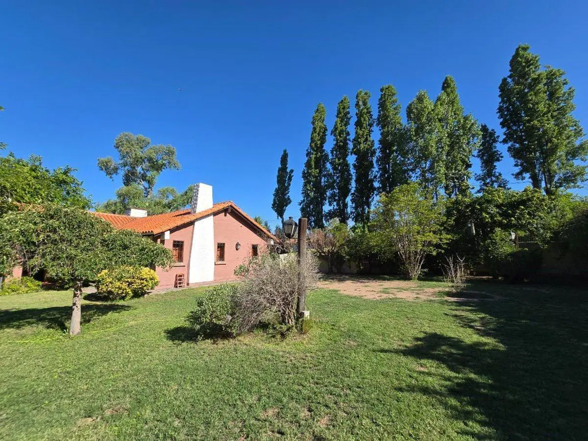 Venta Casa esquina Chacras de Coria, Luján de Cuyo 4