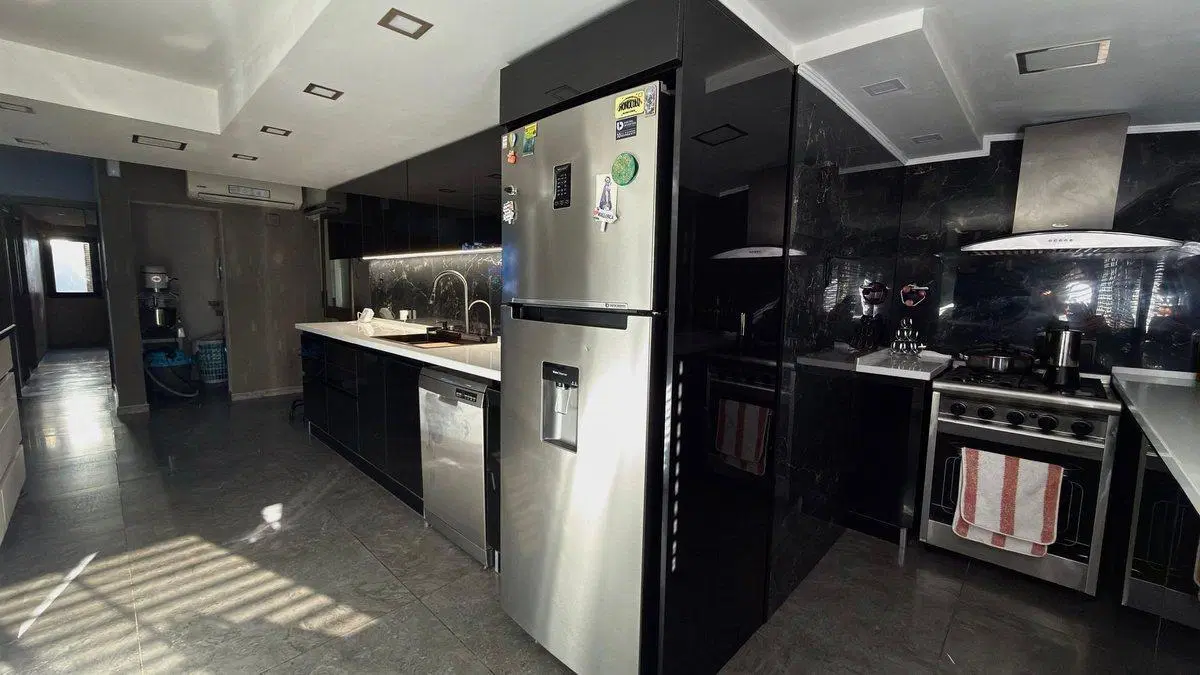 Casa en venta Godoy Cruz, 3 habitaciones, pileta 2