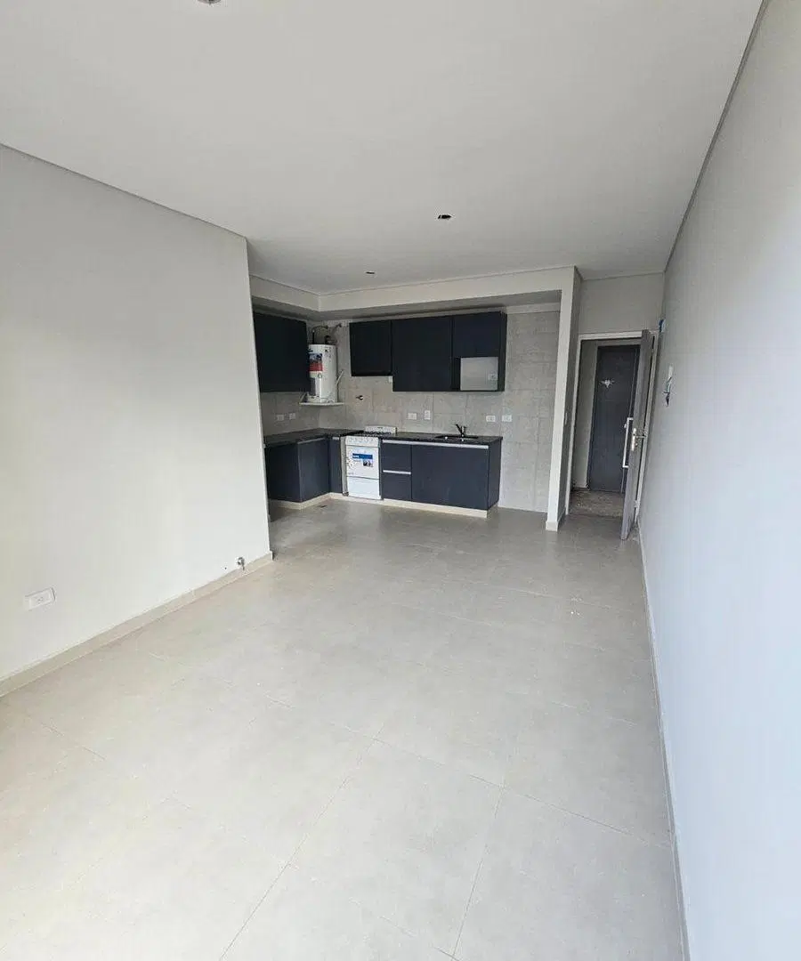 venta dpto. Godoy cruz tres habitación con cochera 3