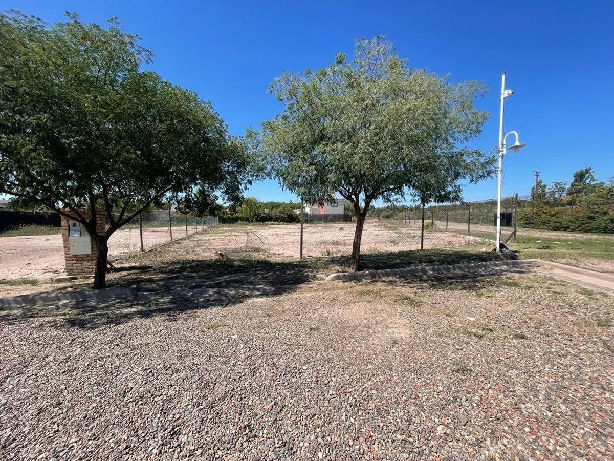 LOTE EN VENTA CHACRAS DE CORIA SEMI PRIVADO 2