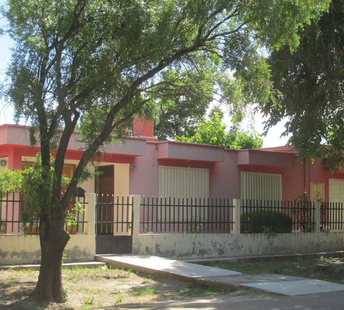 Casa 3 dormitorios Venta Vista Flores Valle de Uco 5
